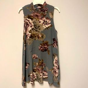 Beautiful Sleeveless Mock Turtleneck Dress